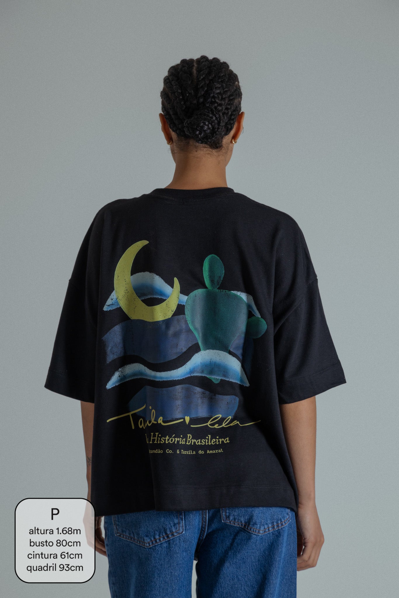 camisetão lua collab tarsila do amaral
