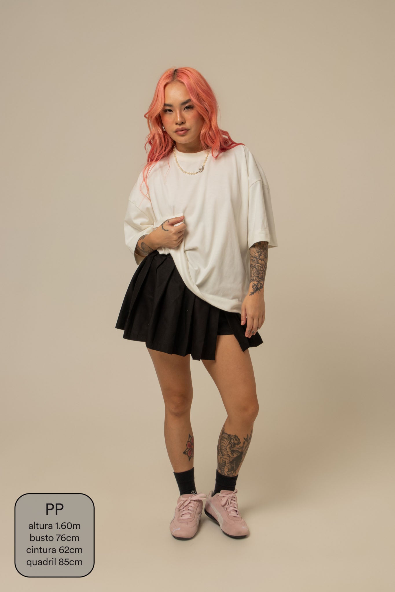 mini saia shorts plissada chefa