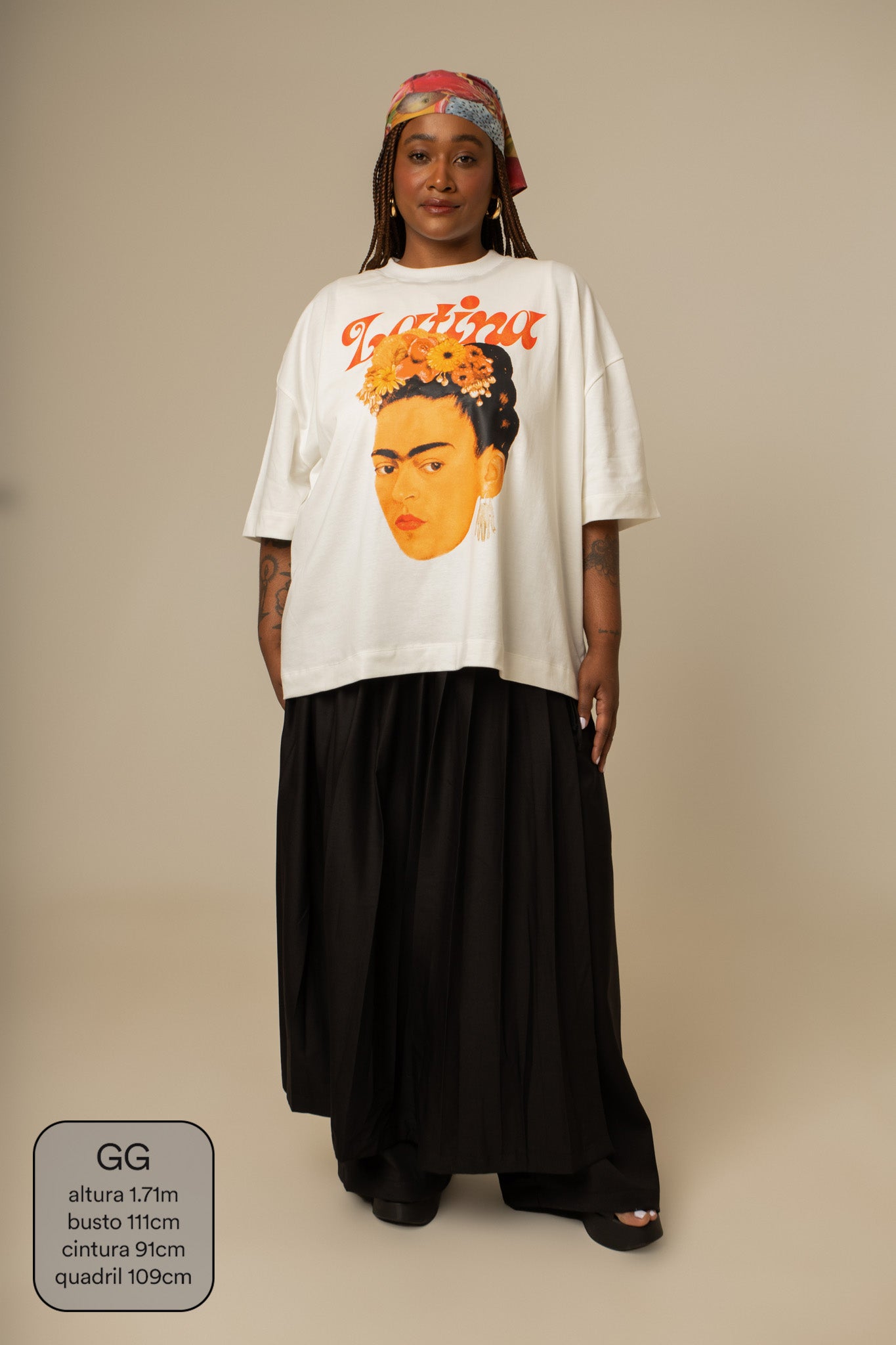 camisetão latina collab frida & lela