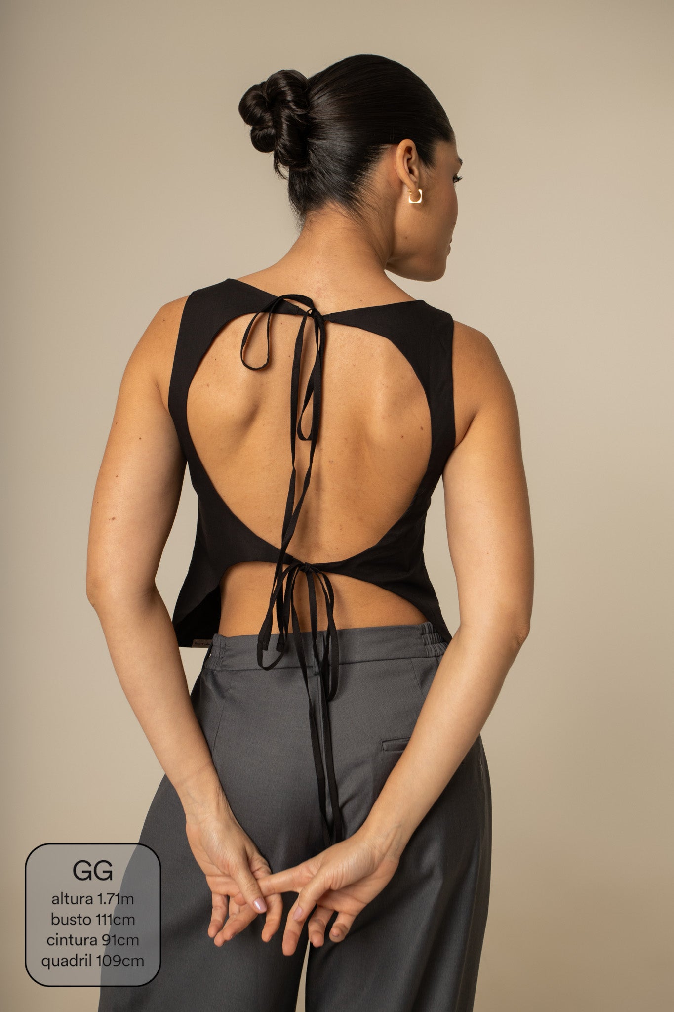 blusa costas abertas collab frida & lela