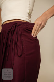 calça saia plissada collab frida & lela