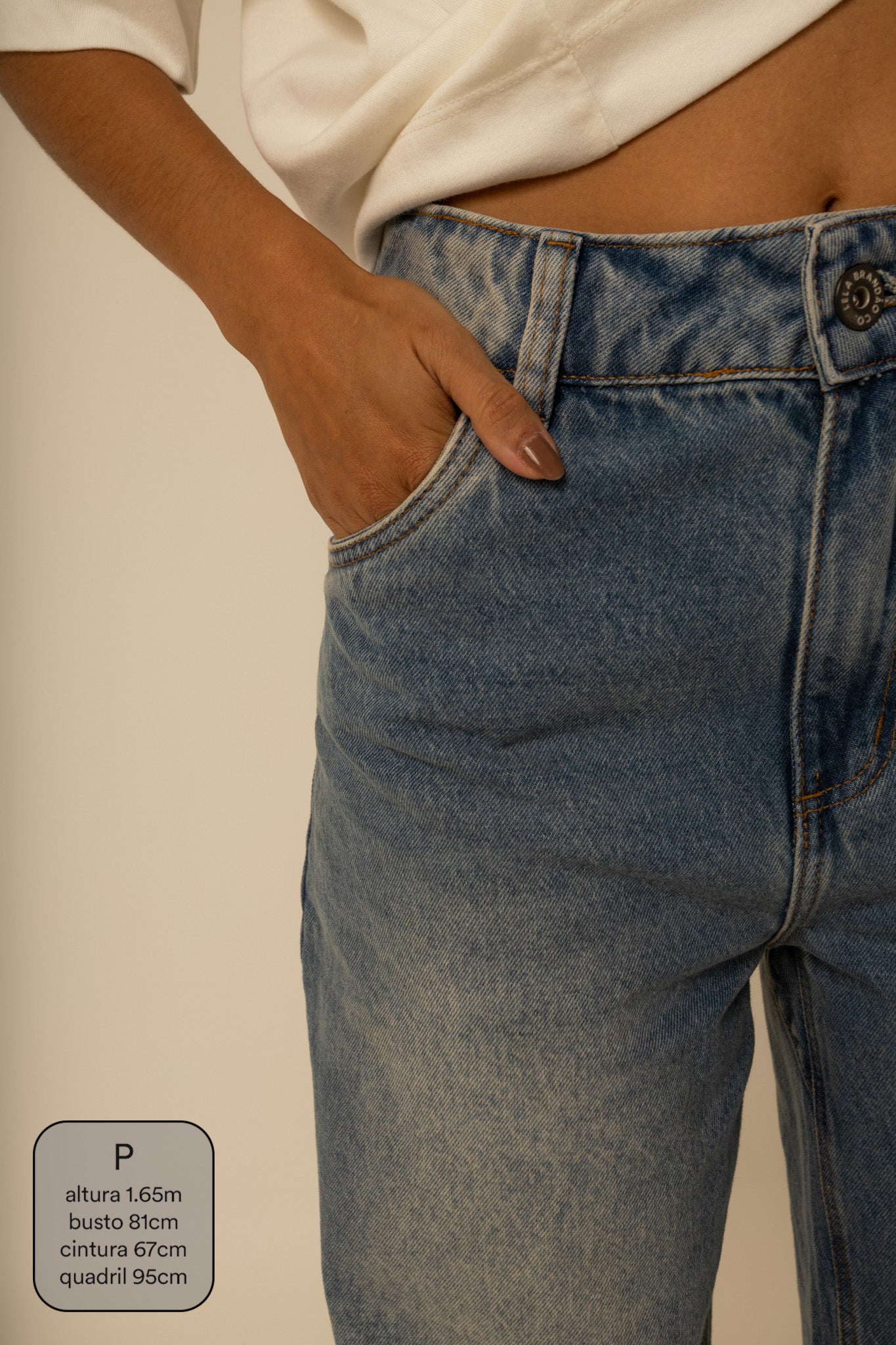 calça jeans ajustável wide acid wash