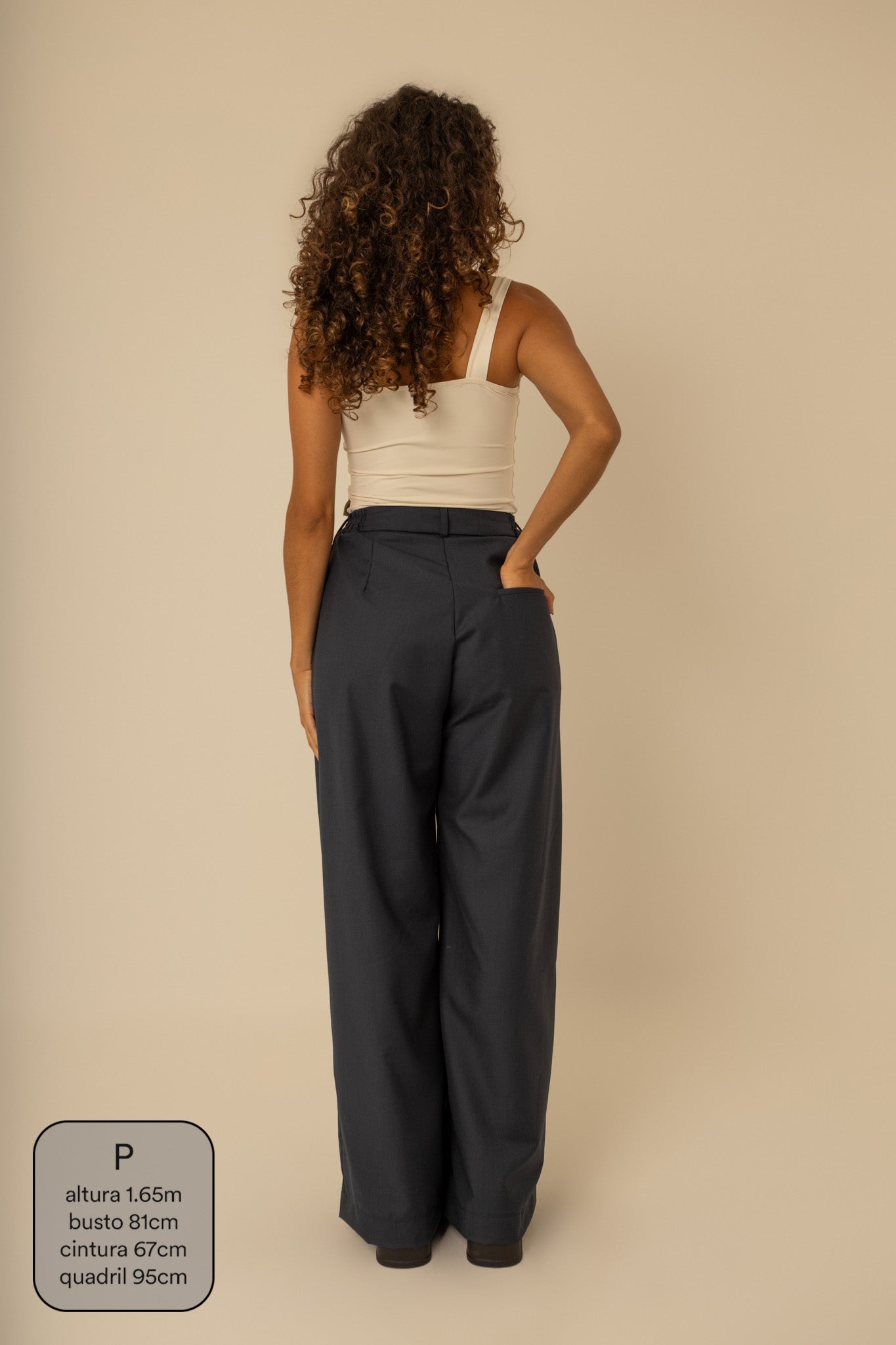 calça alfaiataria effortless