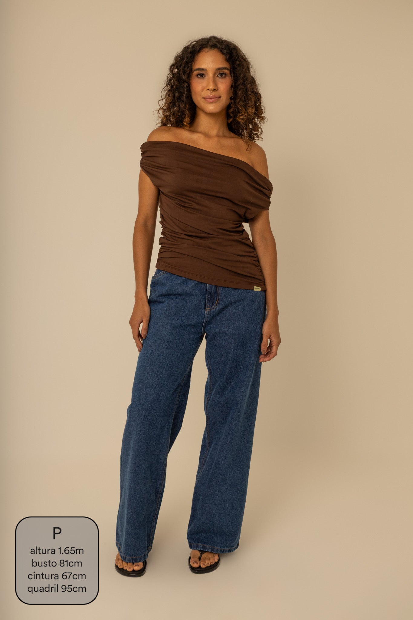 blusa ombro a ombro clássica