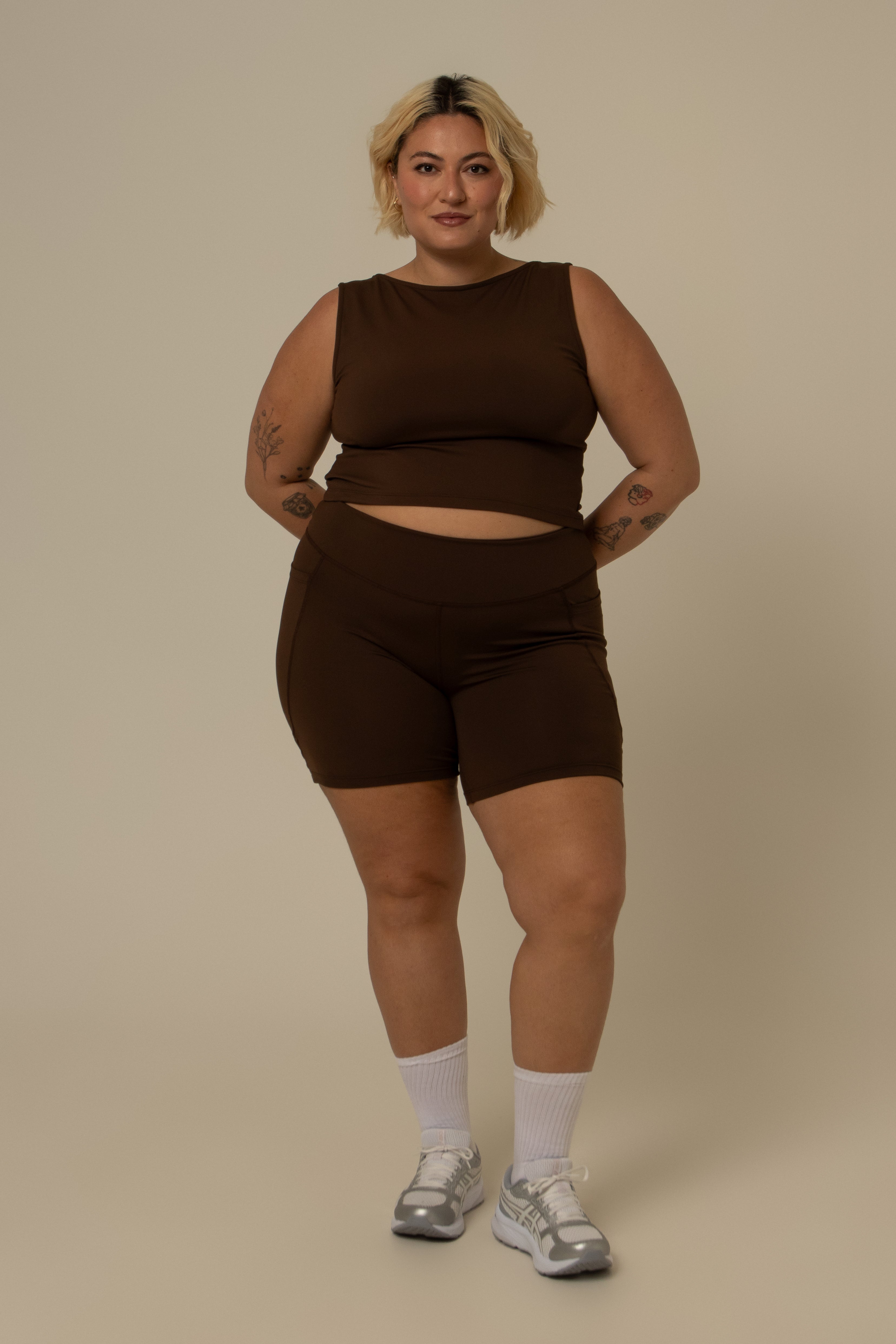 short compress gym babe | short fitness com bolsos