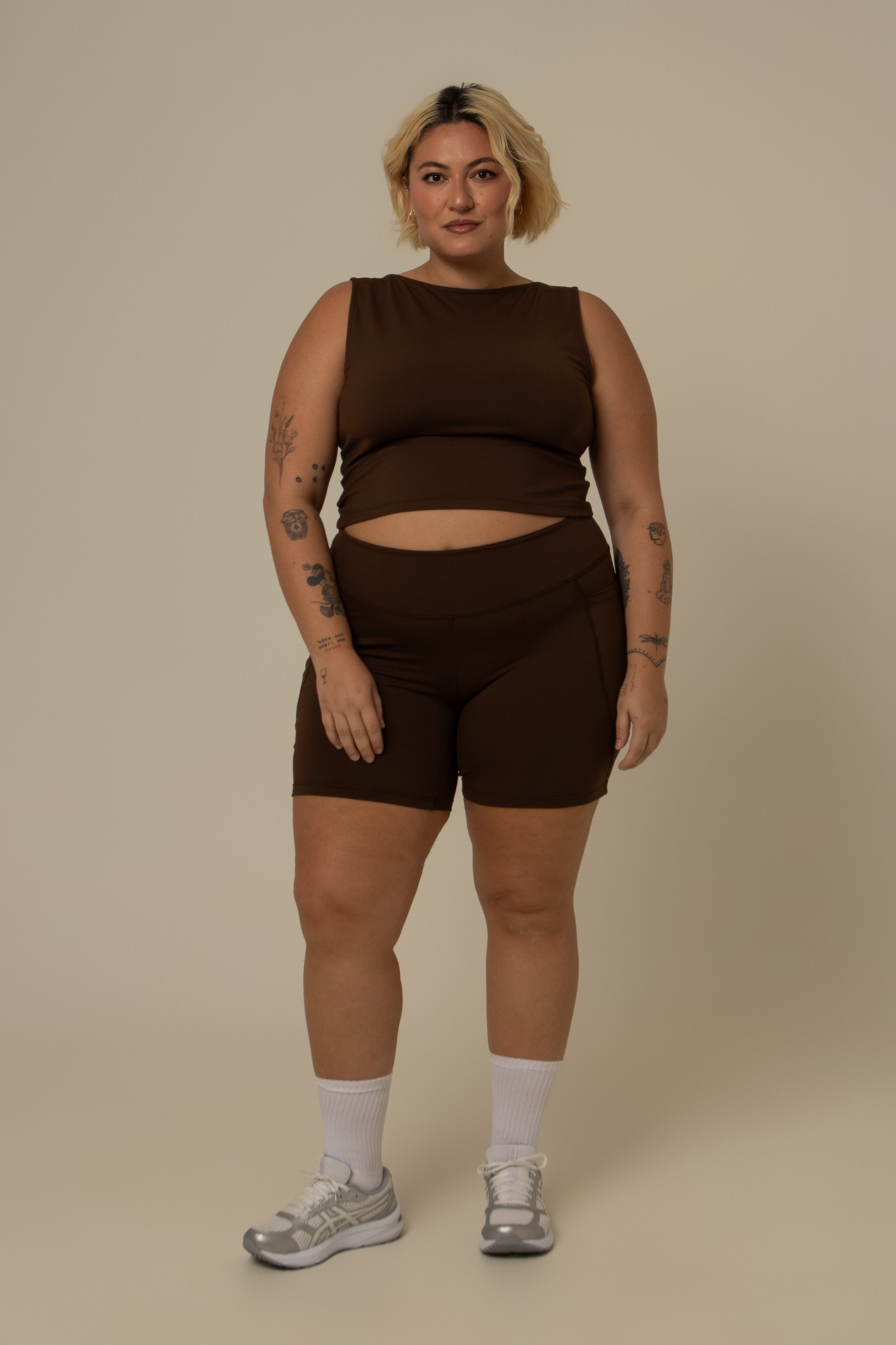 short compress gym babe | short fitness com bolsos