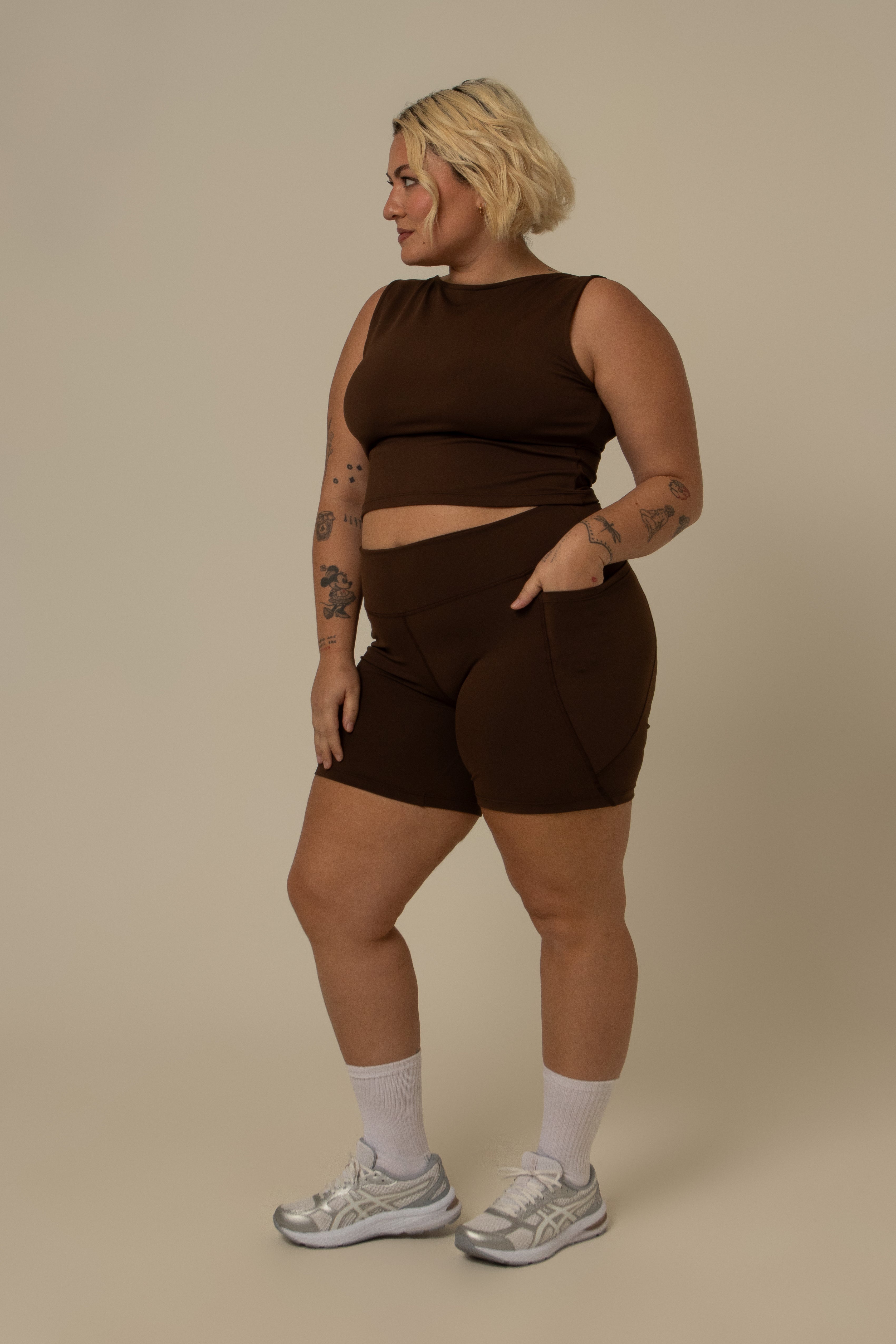 short compress gym babe | short fitness com bolsos