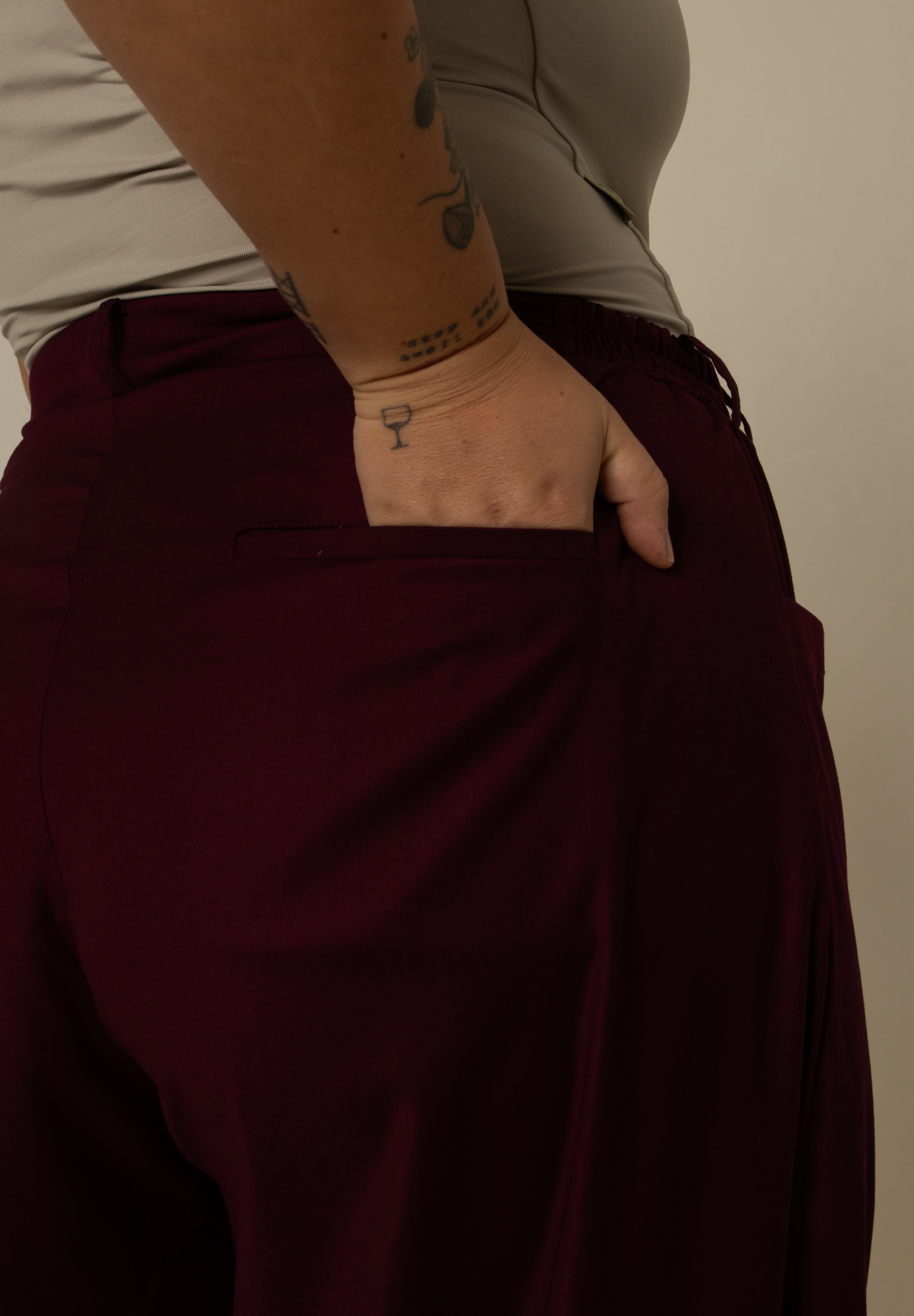 calça alfaiataria effortless