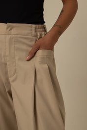 calça alfaiataria effortless