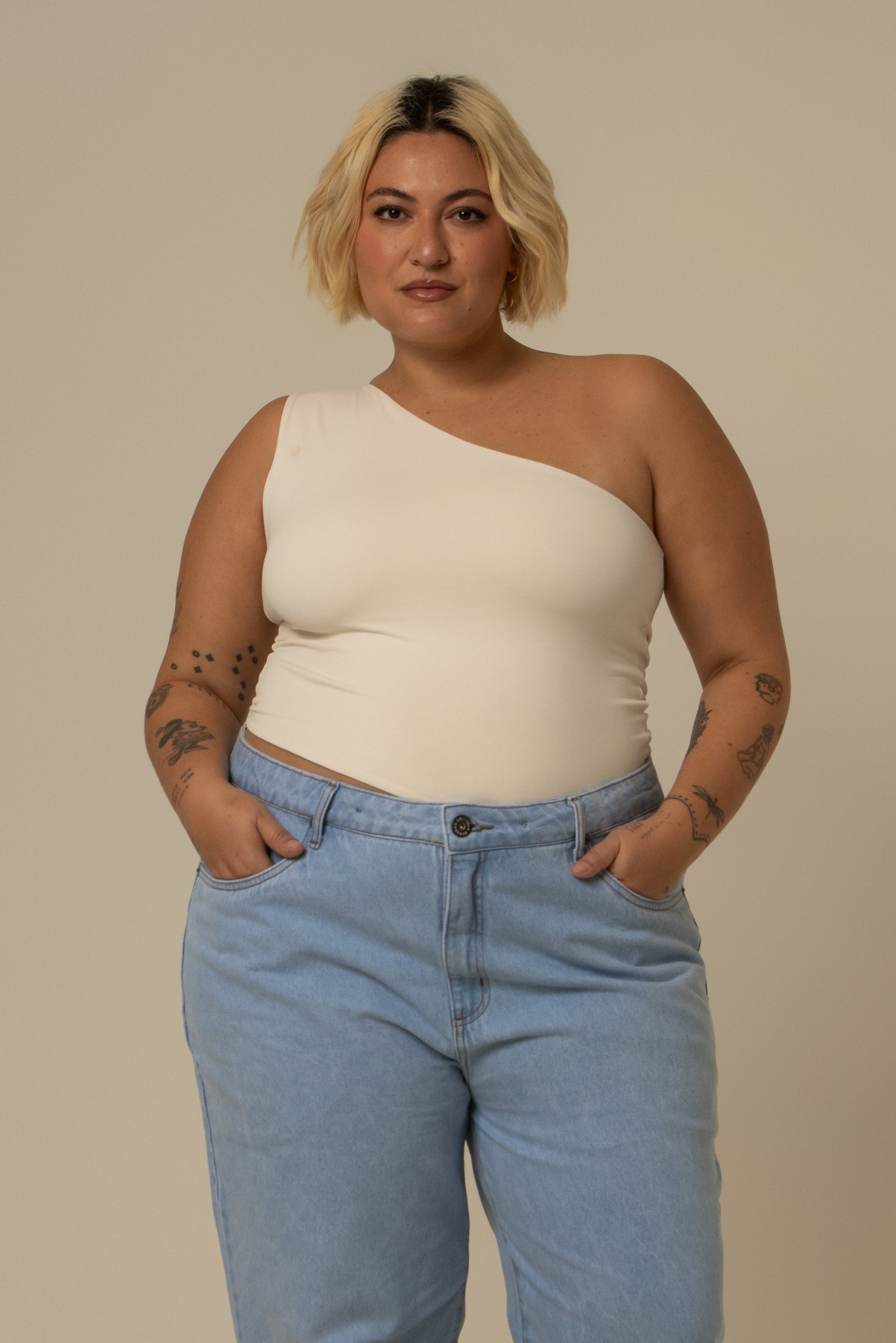 blusa assimétrica desejo clássica
