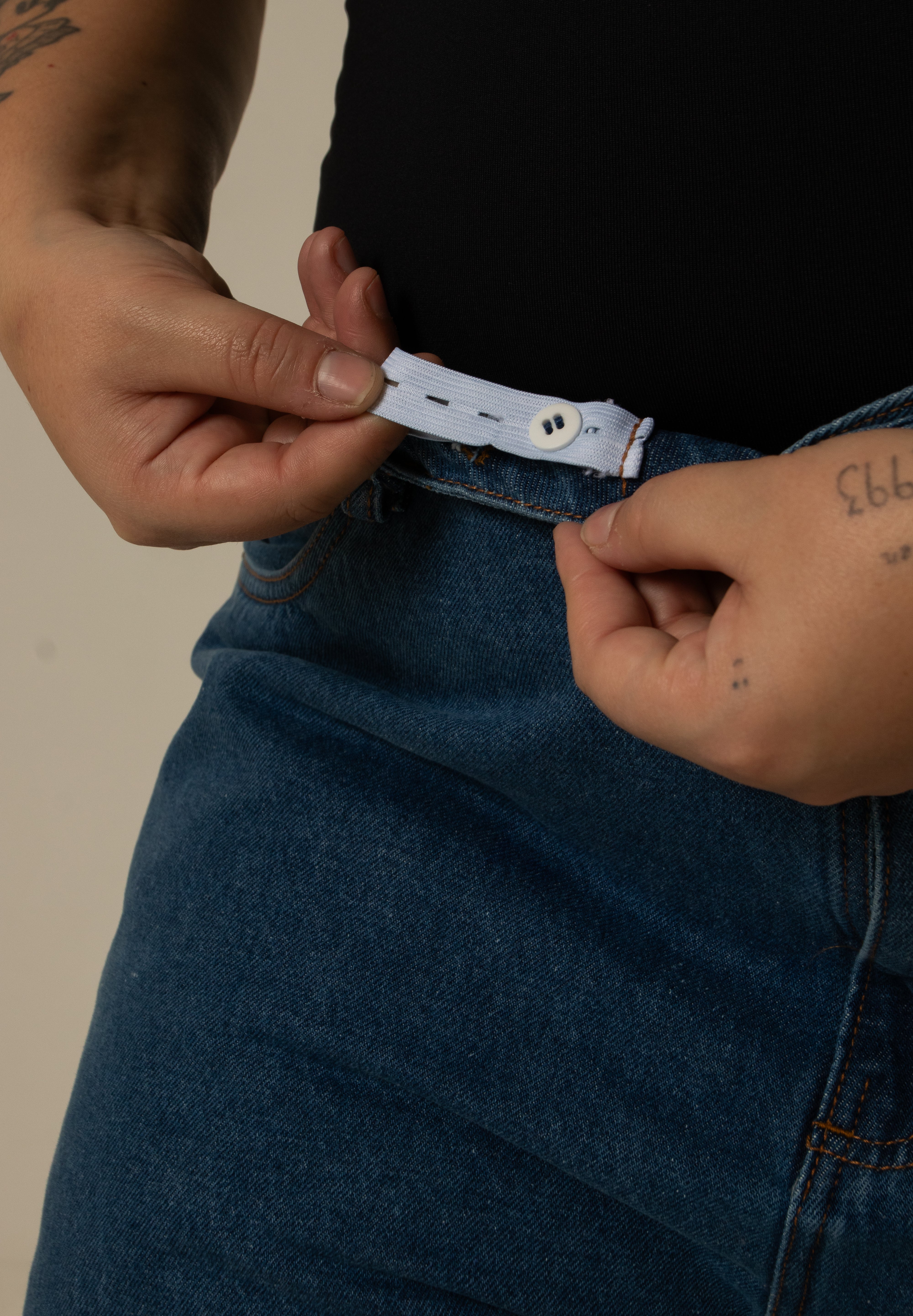 calça jeans ajustável mom denim blue 1.0