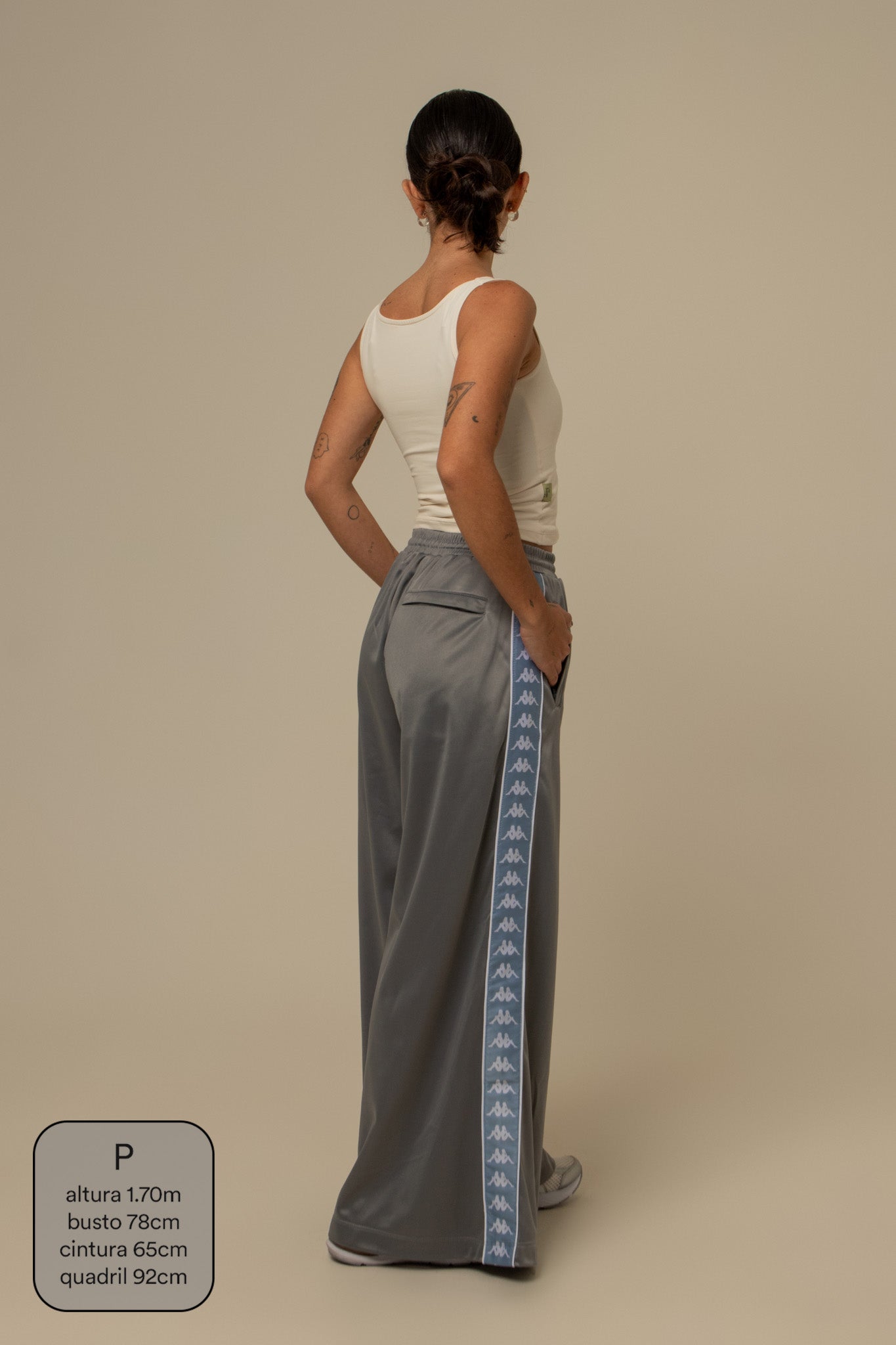calça tracksuit wide lela & kappa
