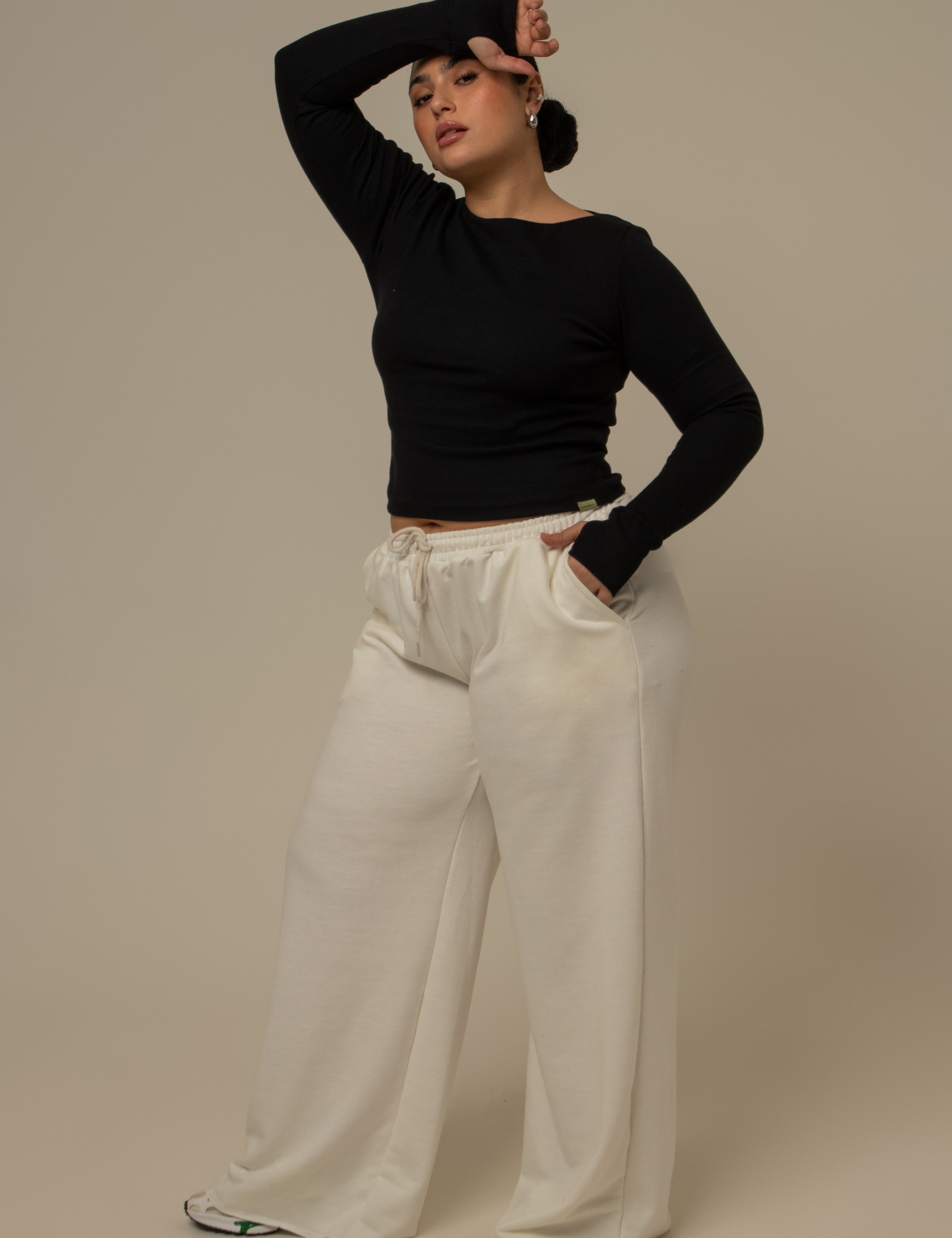 LELABRANDAO_lookbookjun-14998_037ffd3d-d532-4a1c-8817-10ac3057c31e.jpg