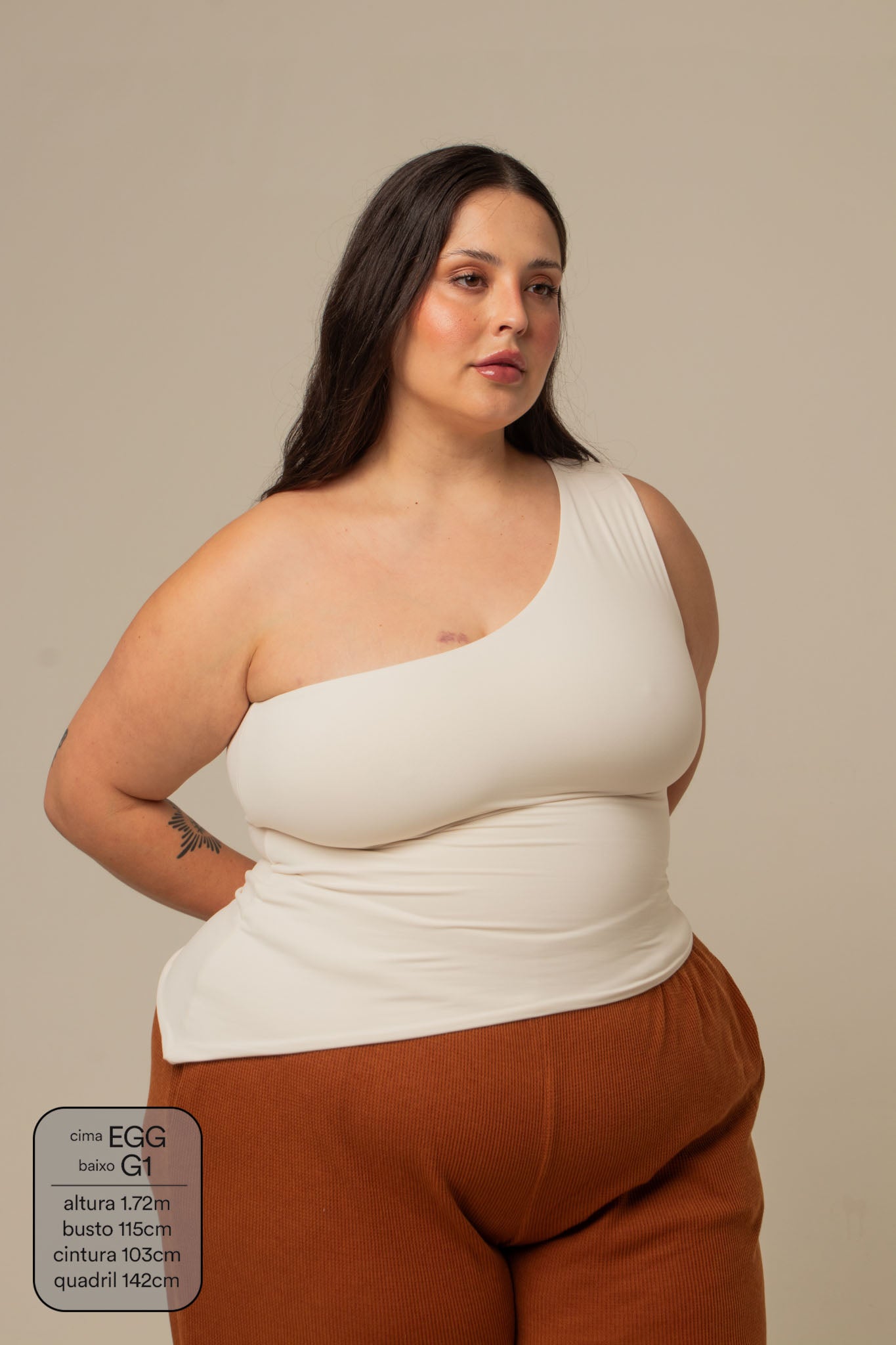 blusa assimétrica desejo clássica