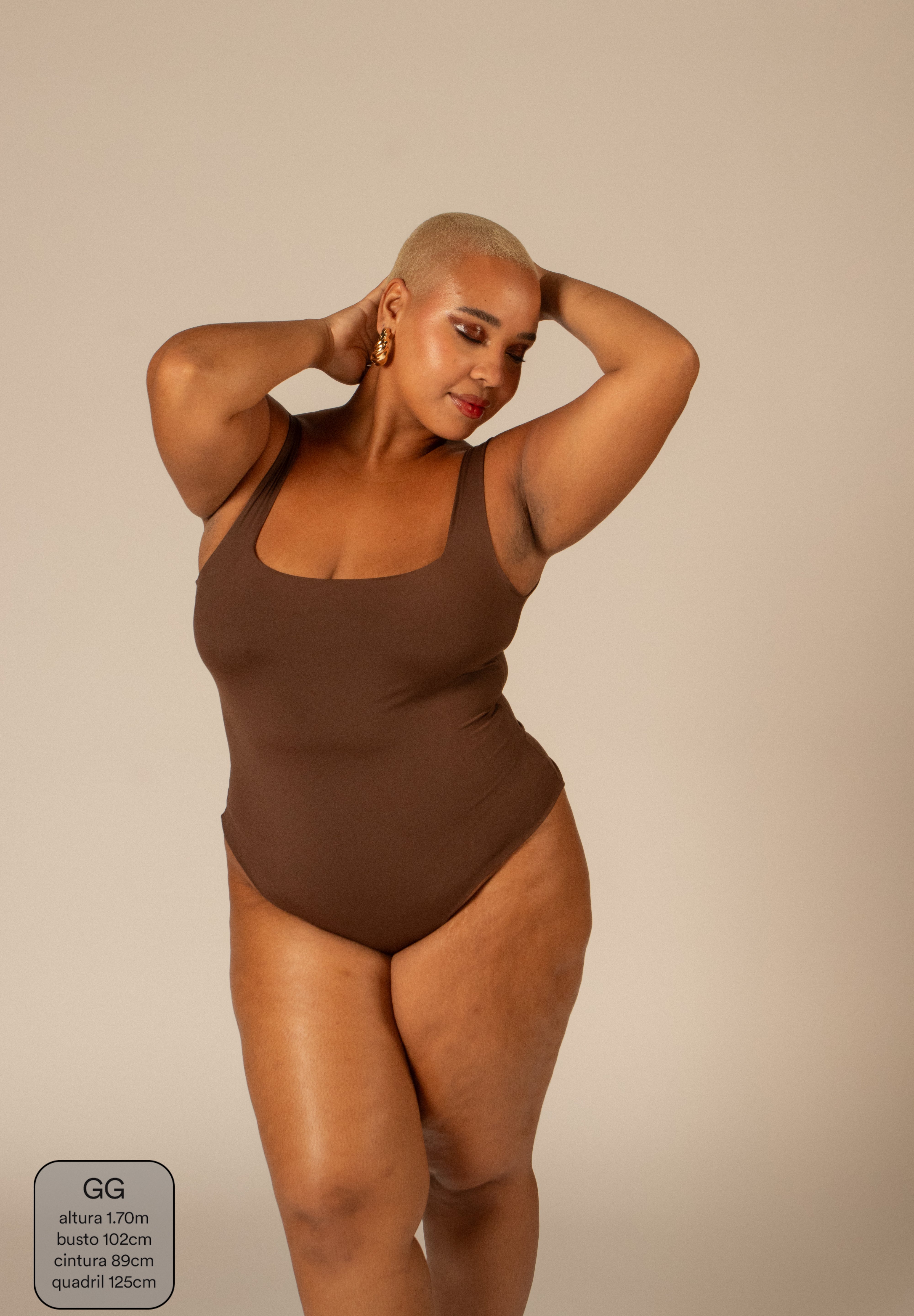 body kim alcinha
