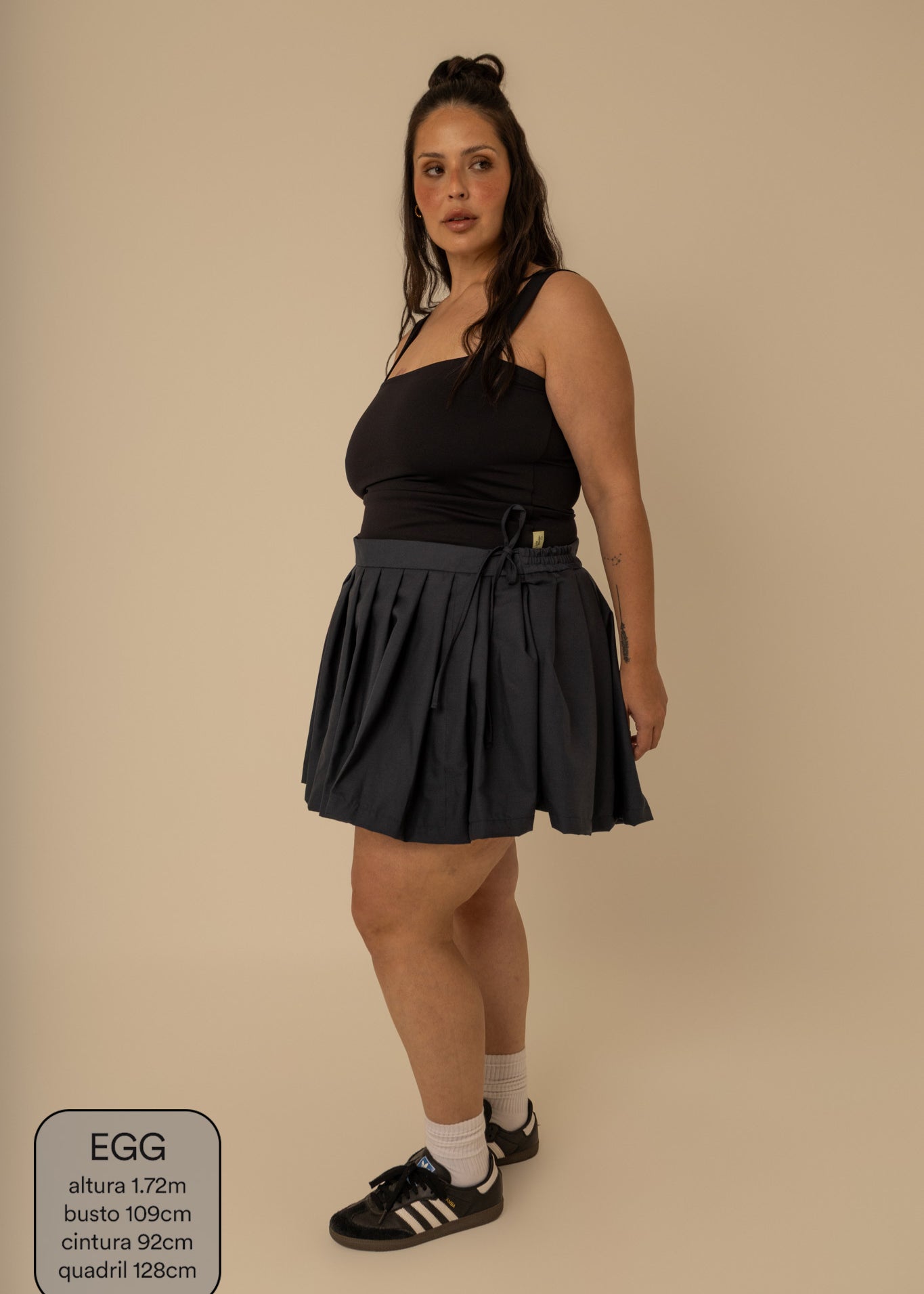 mini saia shorts plissada chefa