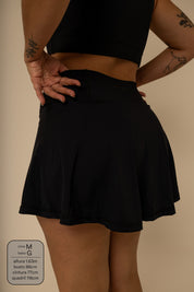short saia gym babe