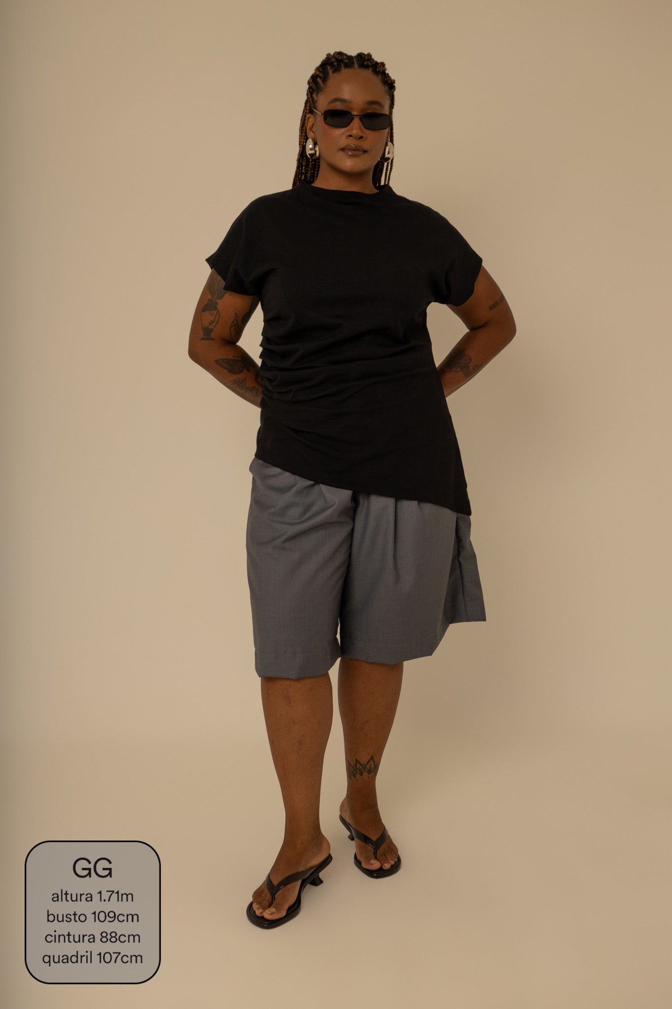 blusa assimétrica manguinha chefa