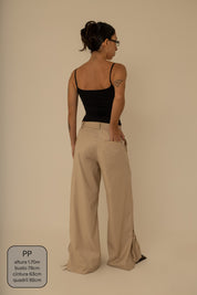calça laço | calça alfaiataria com amarração na barra