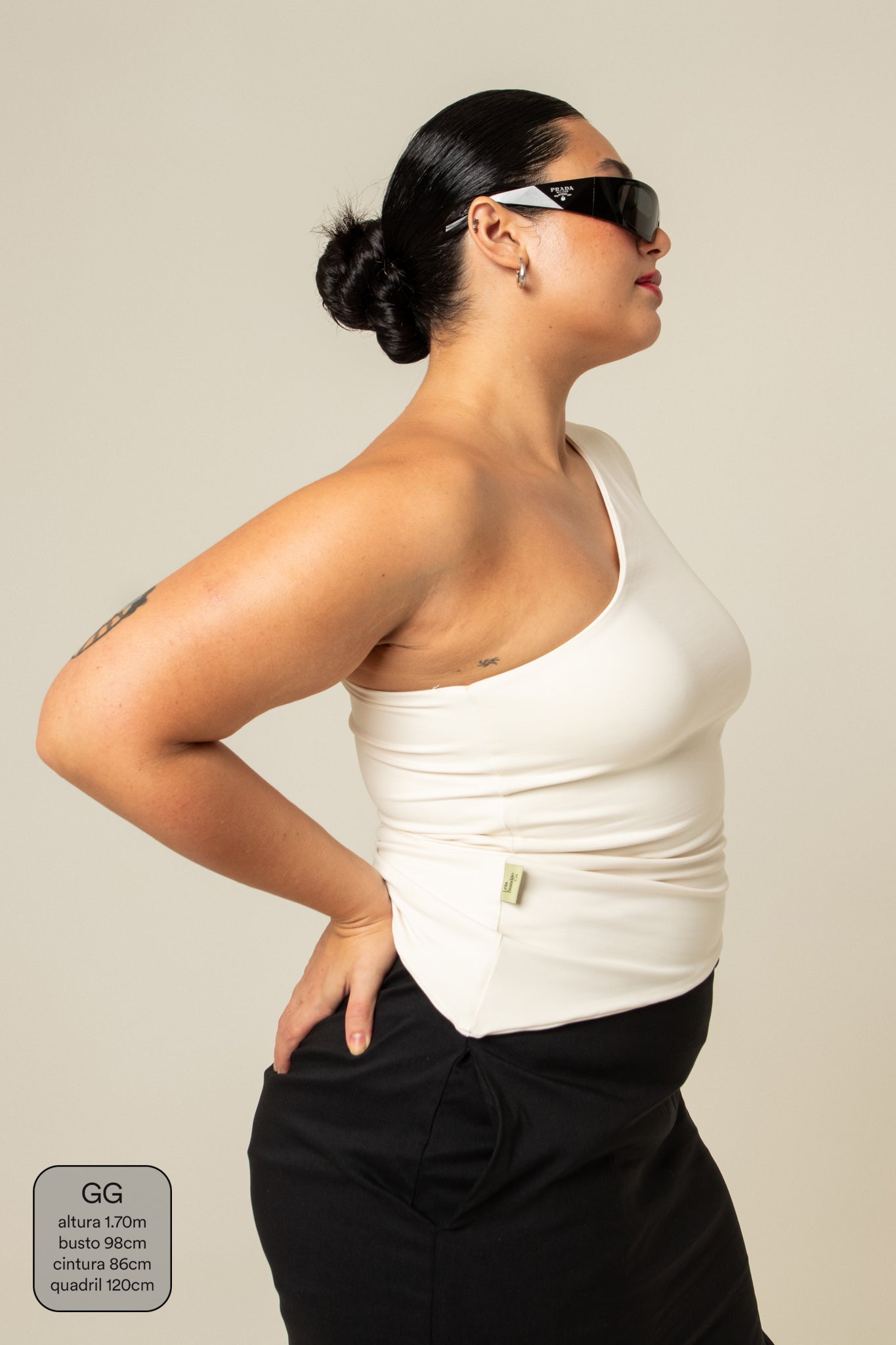blusa assimétrica desejo clássica
