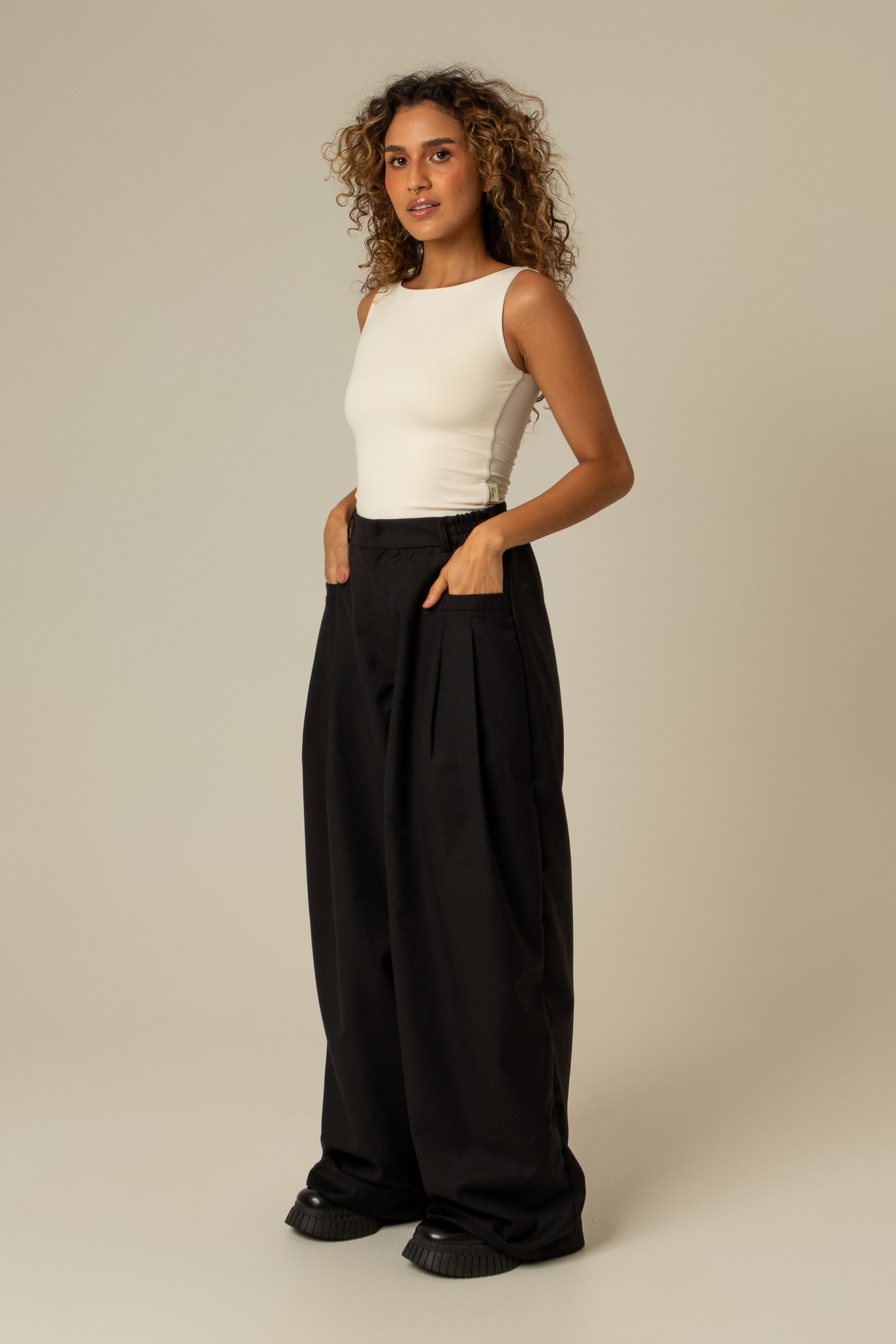calça alfaiataria effortless