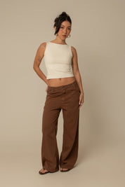 calça jeans ajustável wide mocha