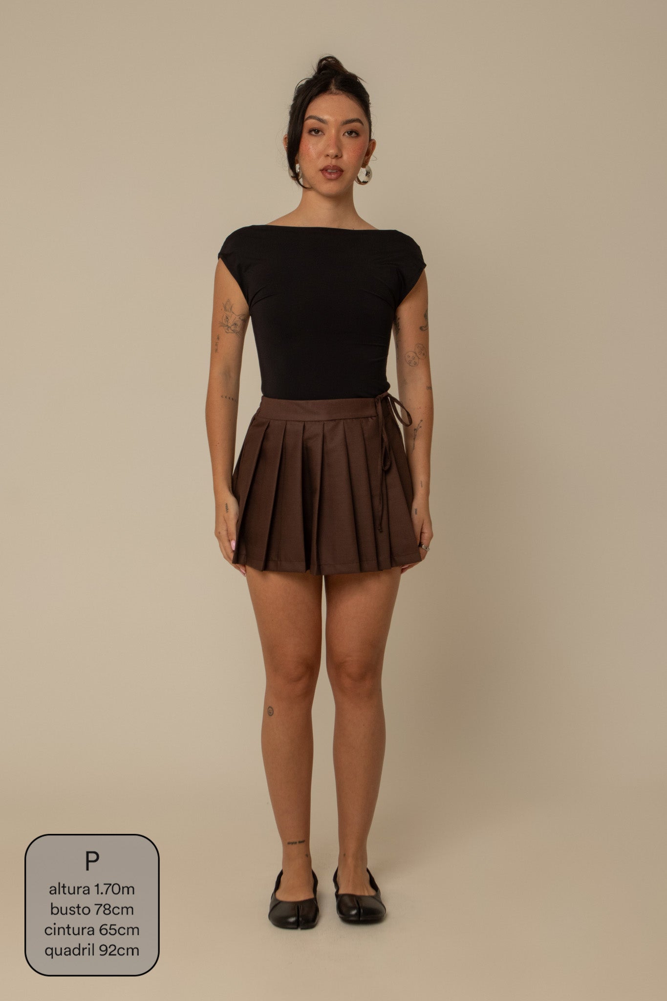 mini saia shorts plissada chefa