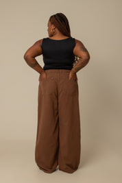 calça jeans ajustável wide mocha
