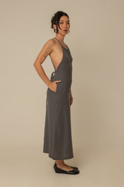 vestido comfy | vestido costas abertas com fenda lateral