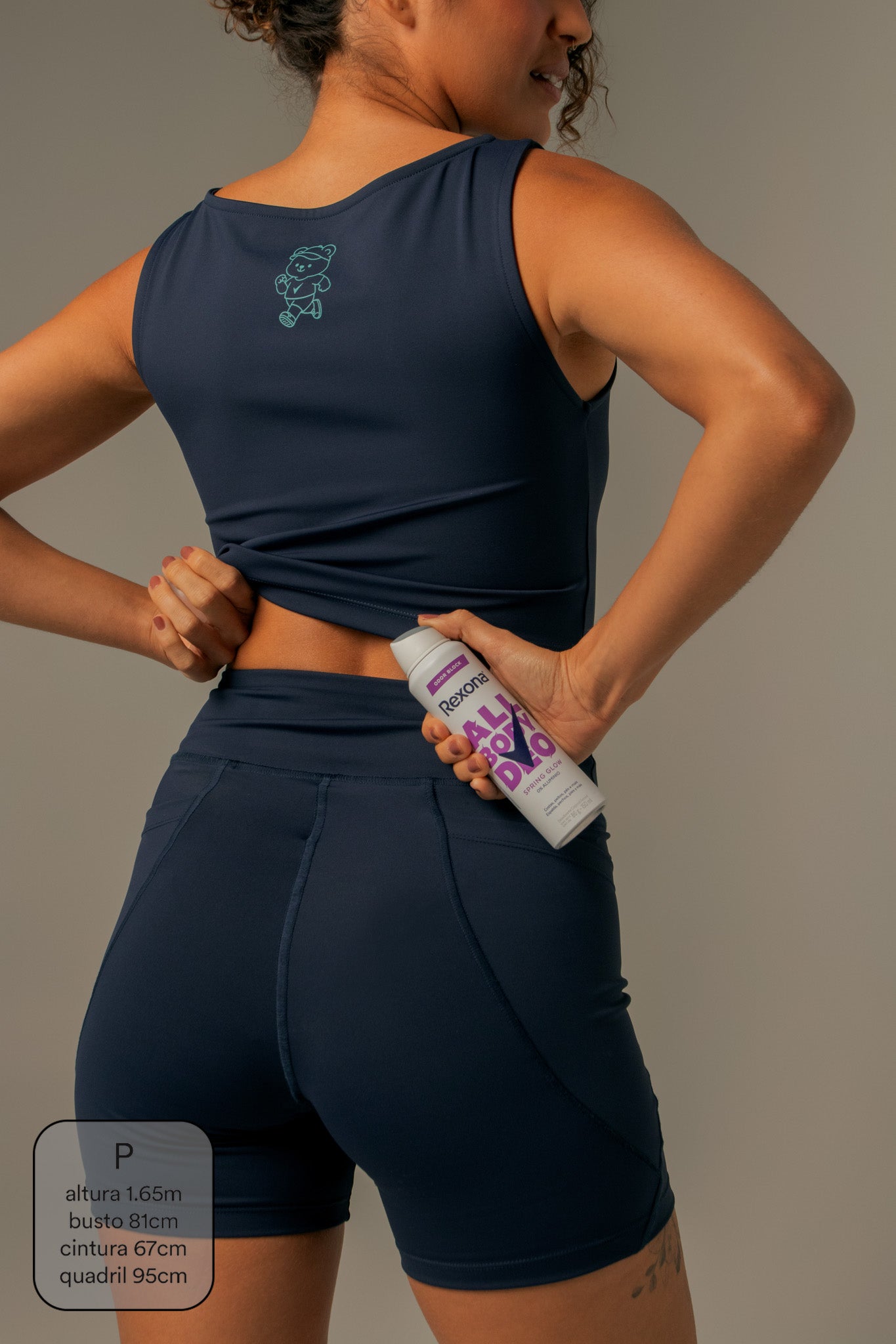 cropped reto gym babe collab Rexona