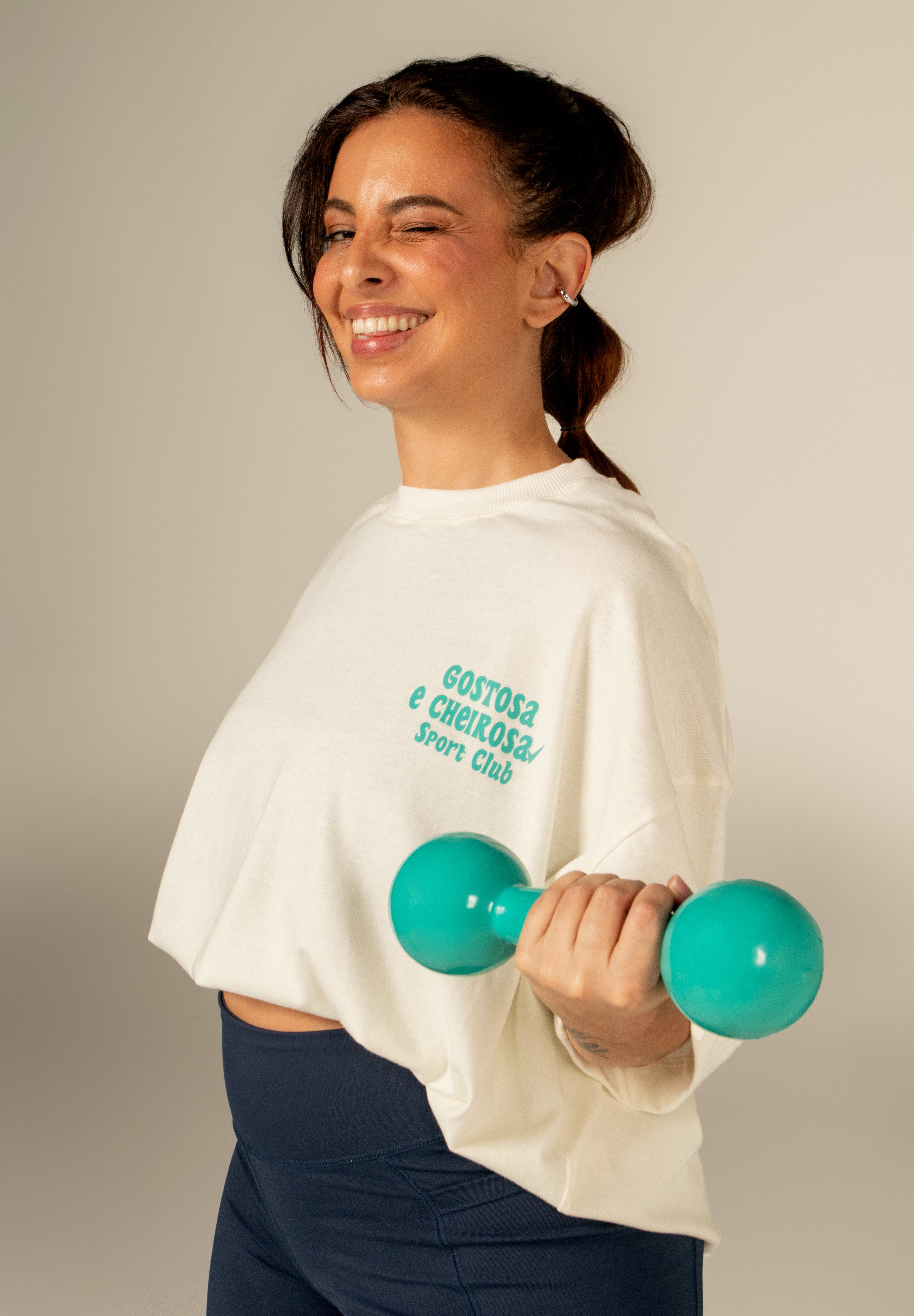 camisetão gostosa & cheirosa sport club collab Rexona