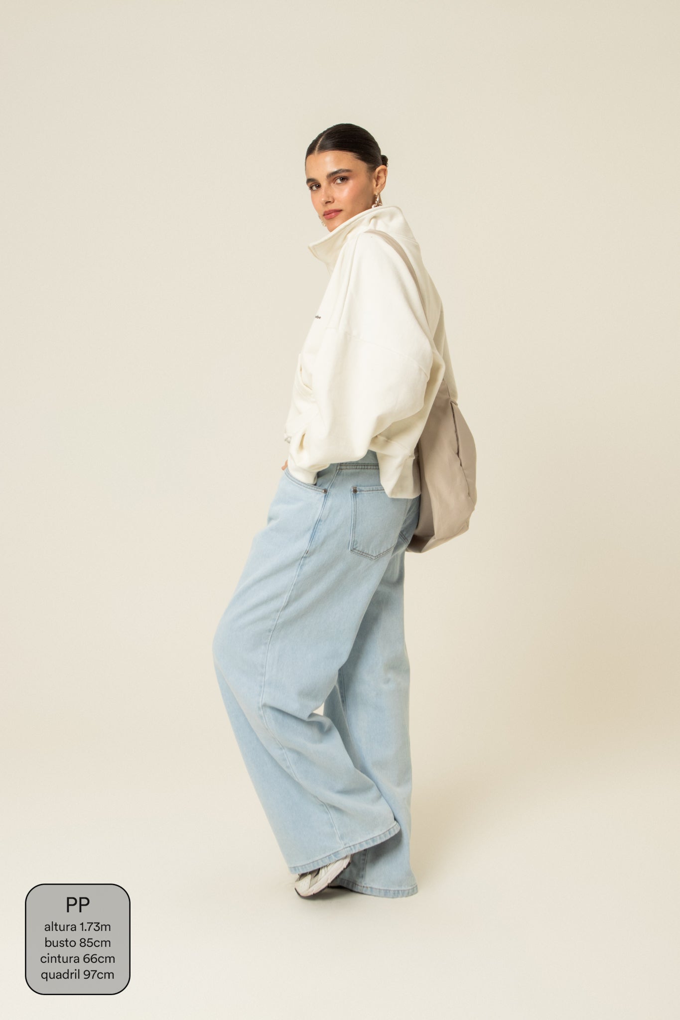 calça jeans ajustável baggy light blue