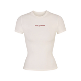 baby tee bonita e estudada collab andressa carrascoza