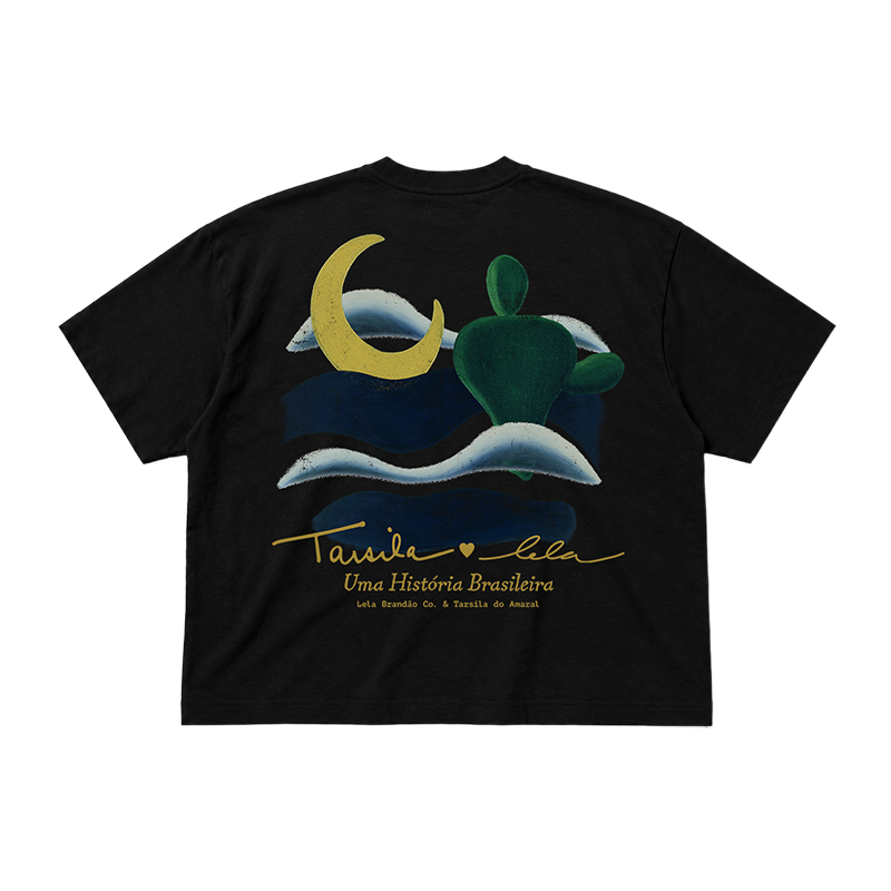 camisetão lua collab tarsila do amaral